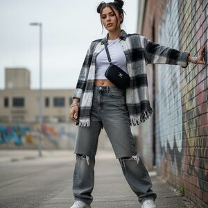 ADPT Women's XXS Oversized, Buffalo Flannel Long Sleeve Button-Up Black White
